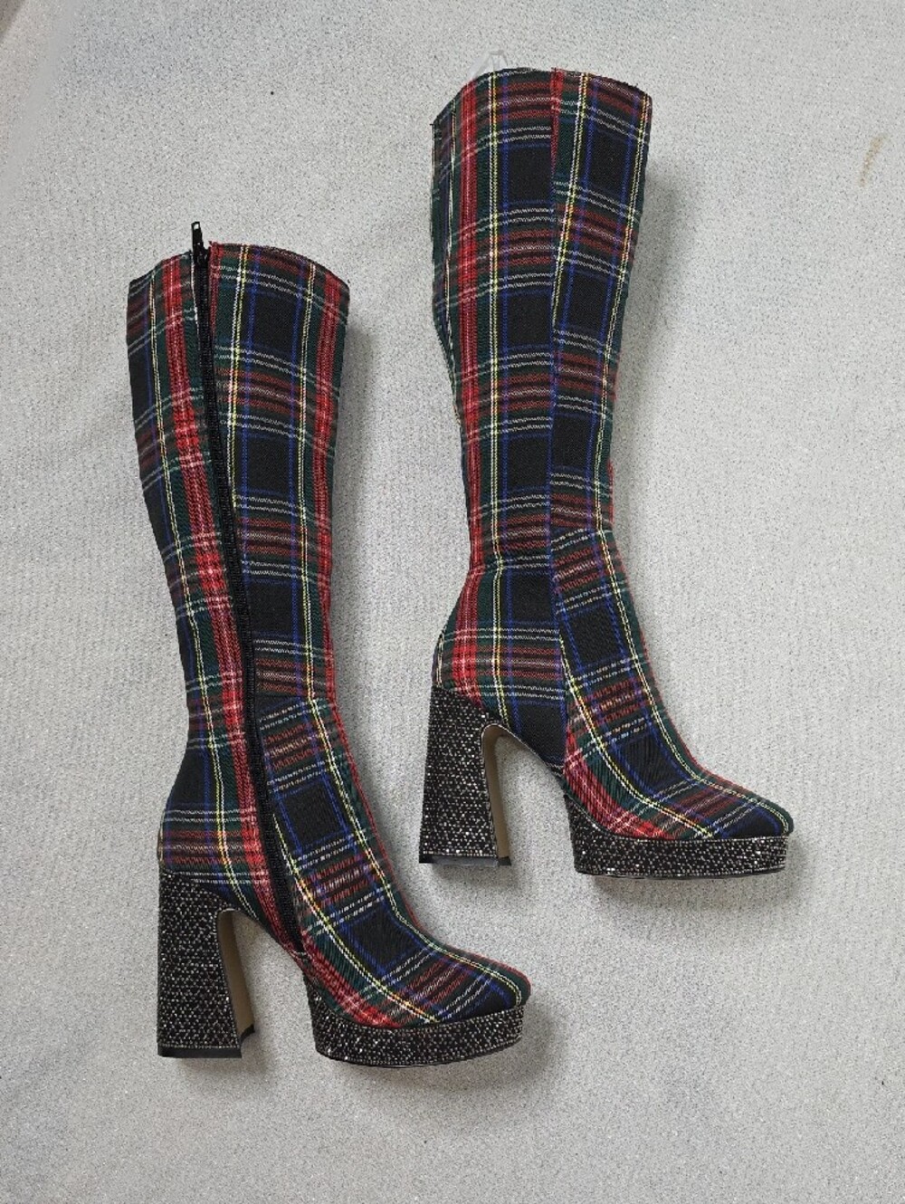 Betsey Johnson Valeria Red & Black Plaid Knee-high Fashion Boots Size 8.5M - Picture 3 of 15